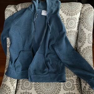 Old navy men’s sweatshirt